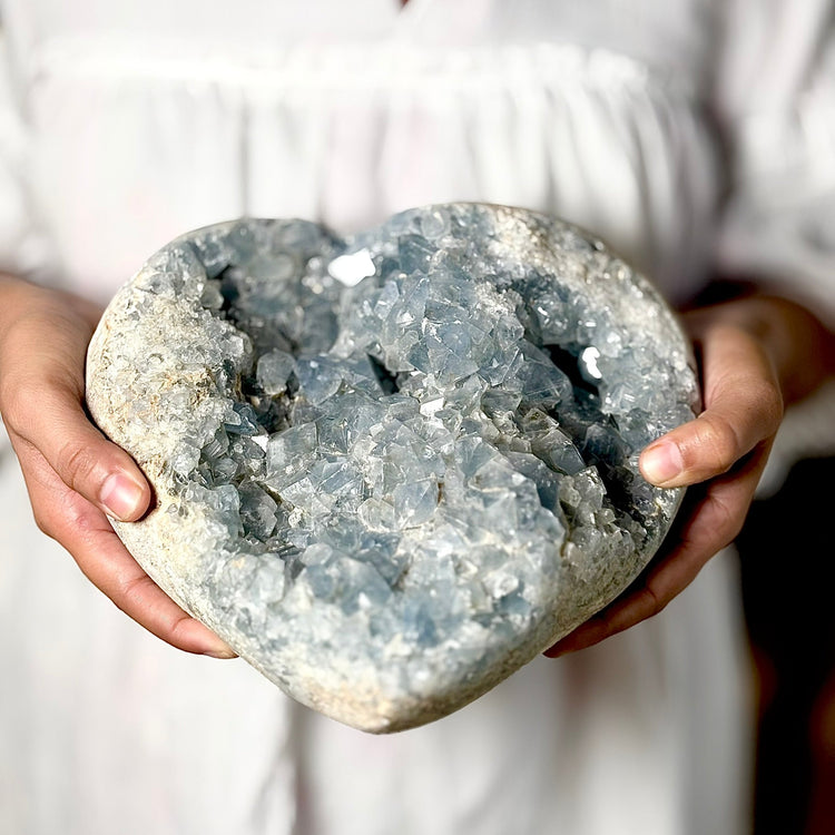 Geode, Cluster & Minerals