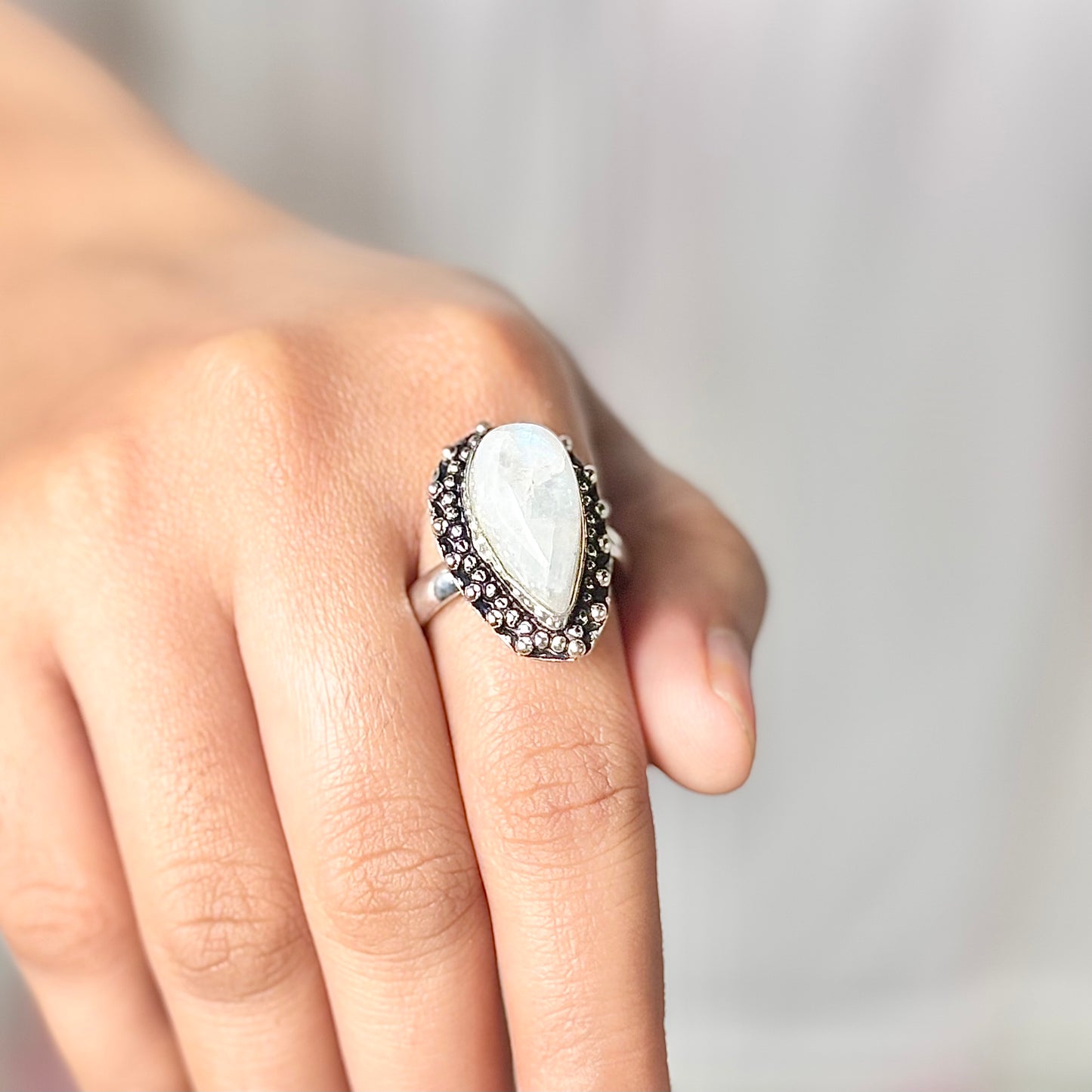 Rainbow Moonstone Oxidise Ring - Empathy & Compassion