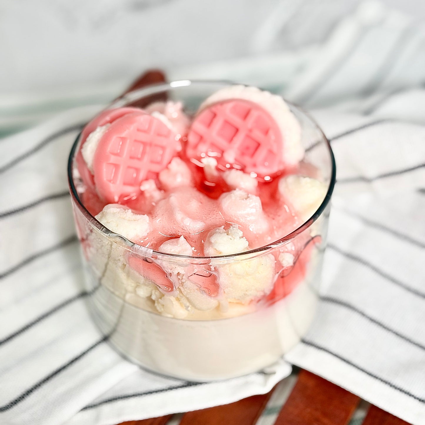 Cotton Candy Decorative Dessert Soy Scented Candle
