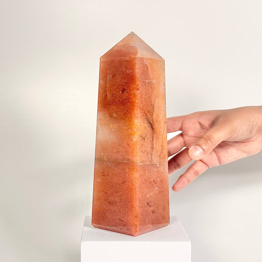Red Aventurine Four-Facet Tower – 1248g - Boost Vitality • Spark Motivation • Manifest with Confidence