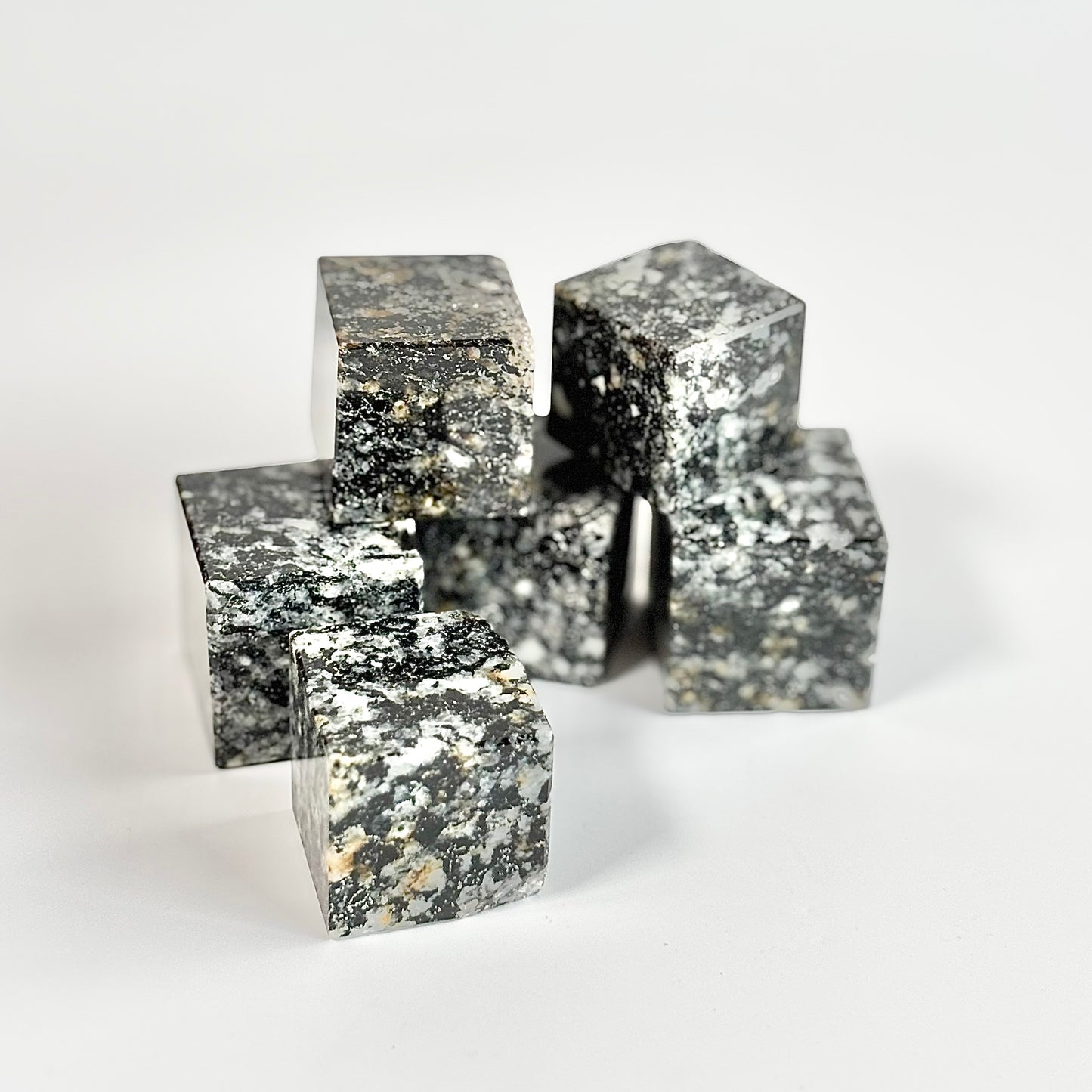 Zebra Jasper Cube - Focus