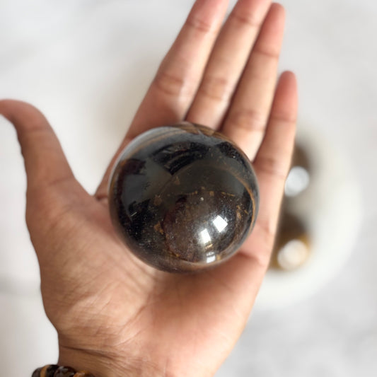 Tiger's eye Sphere | Stone for Protection against evil