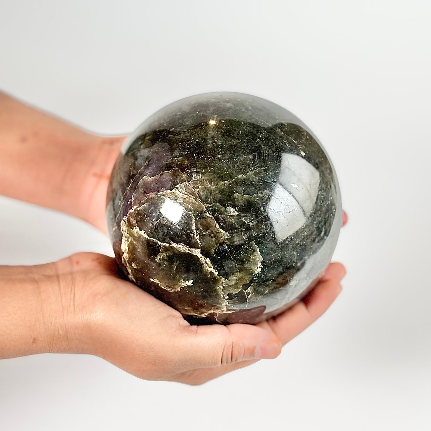 Labradorite Large Sphere - 2.1 Kg | Promotes Spiritual Growth