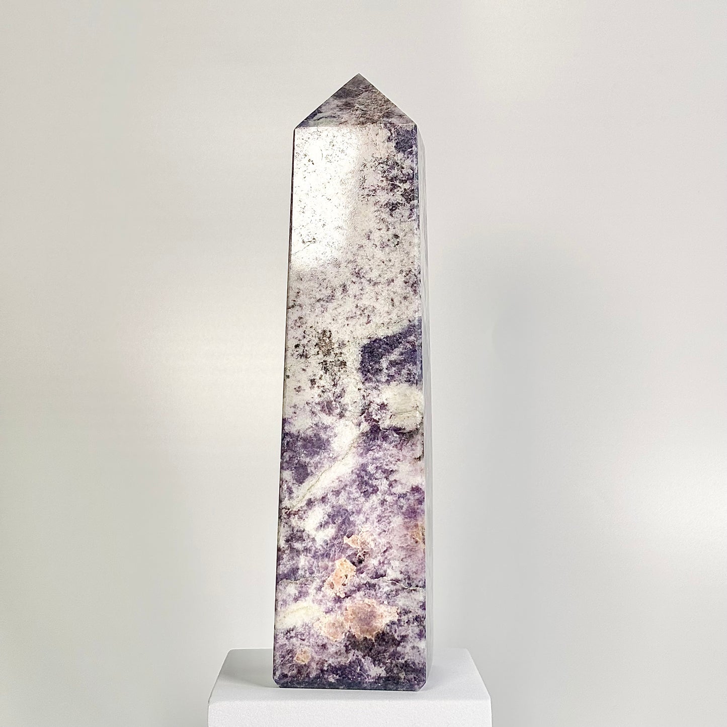 Lepidolite Four-Facet Tower – 1654 g - Calm the Mind • Ease Anxiety • Support Emotional Healing