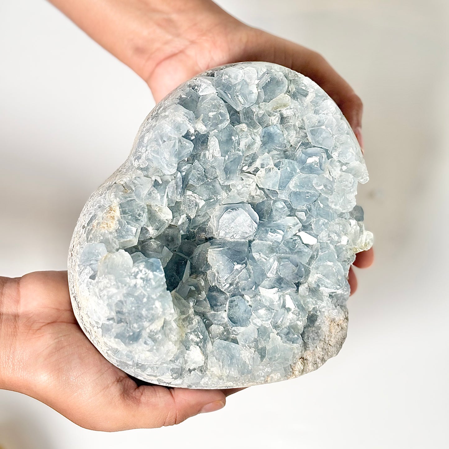 Celestite Cluster 2.8 Kg – Peace, Angelic Connection & Divine Clarity