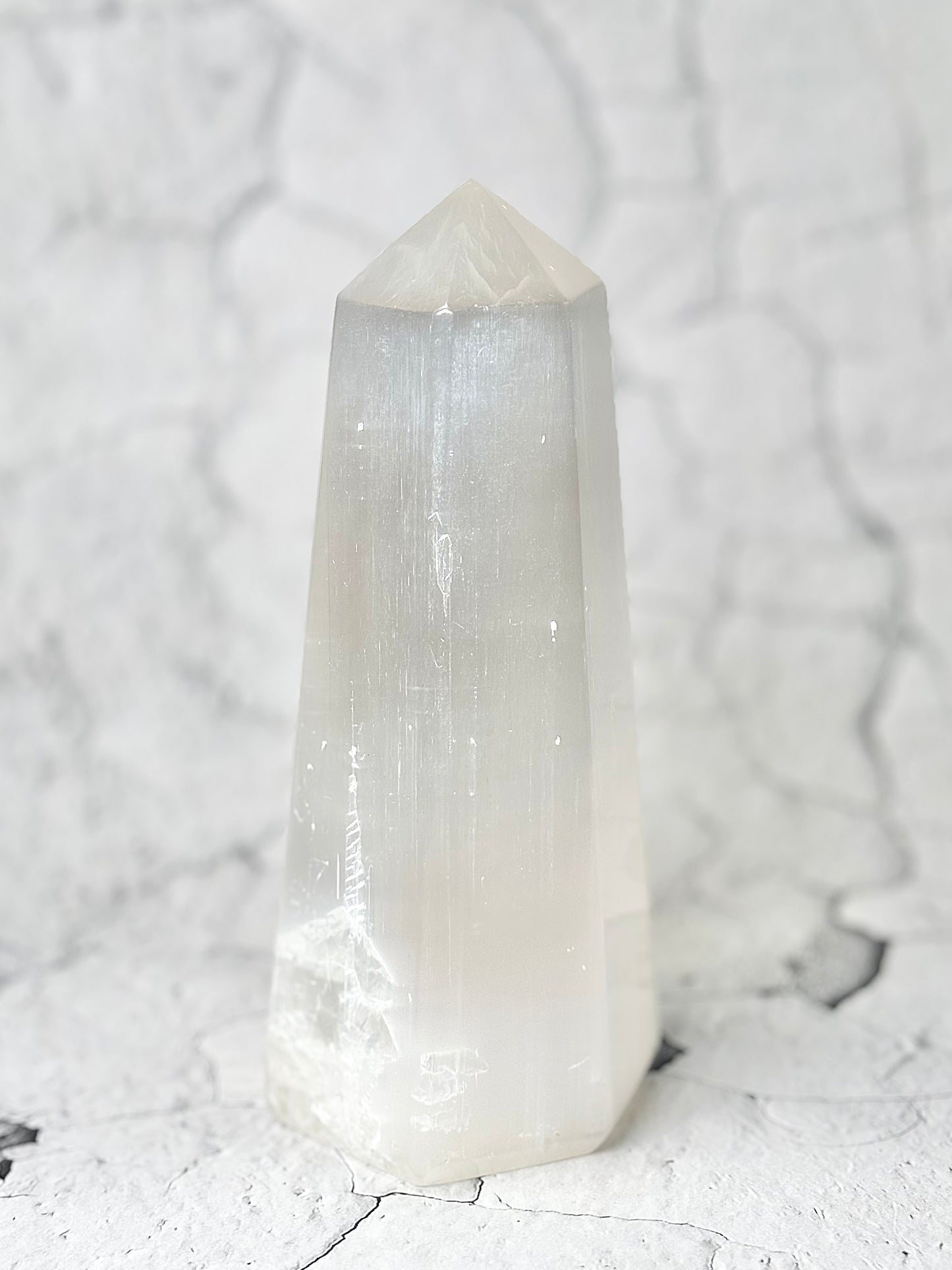 Six Facet Selenite Tower – 1.1kg Bright Elegance & Harmonised Form
