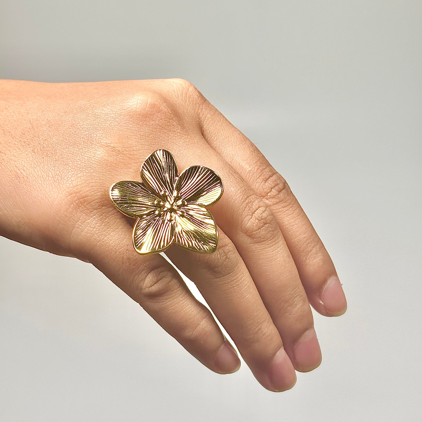 Goddess Flora Ring – Bloom in Divine Radiance