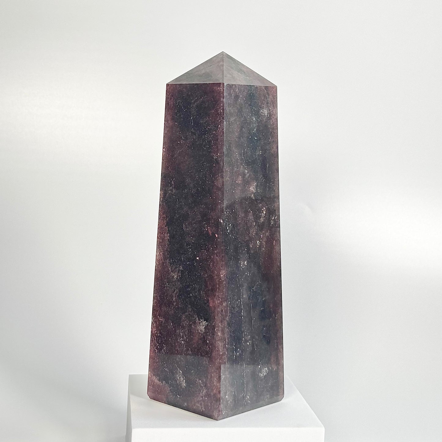 Strawberry Quartz Four-Facet Tower – 1295g - Heart Chakra • Radiate Love • Embrace Joy