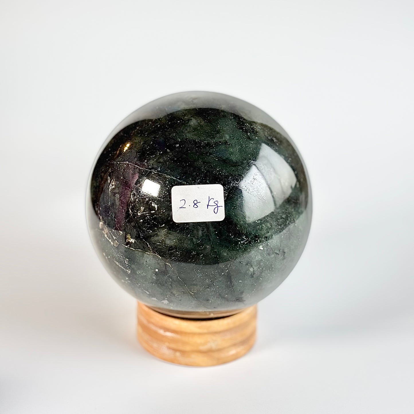 Labradorite Large Sphere - 2.8 Kg |  Promotes Spiritual Growth