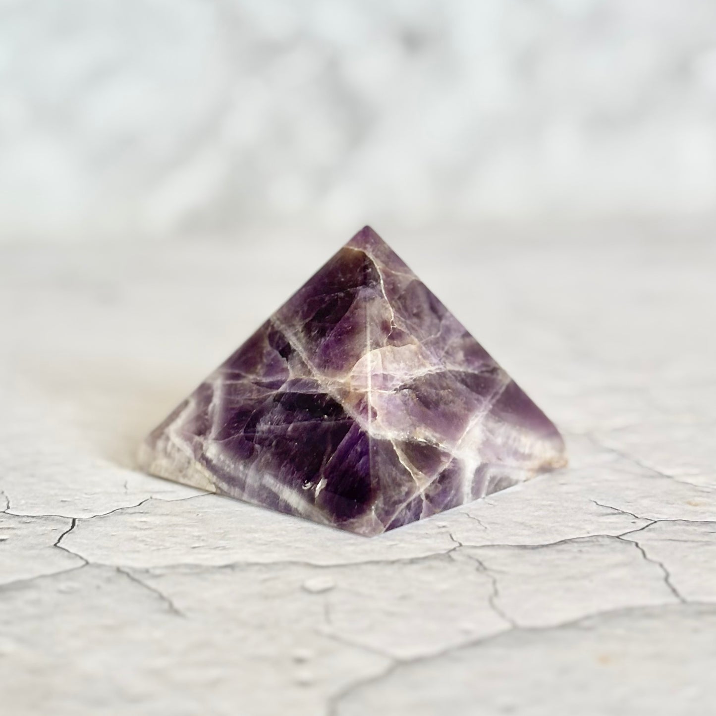 Amethyst Pyramid – Calm, Clarity & Inner Peace