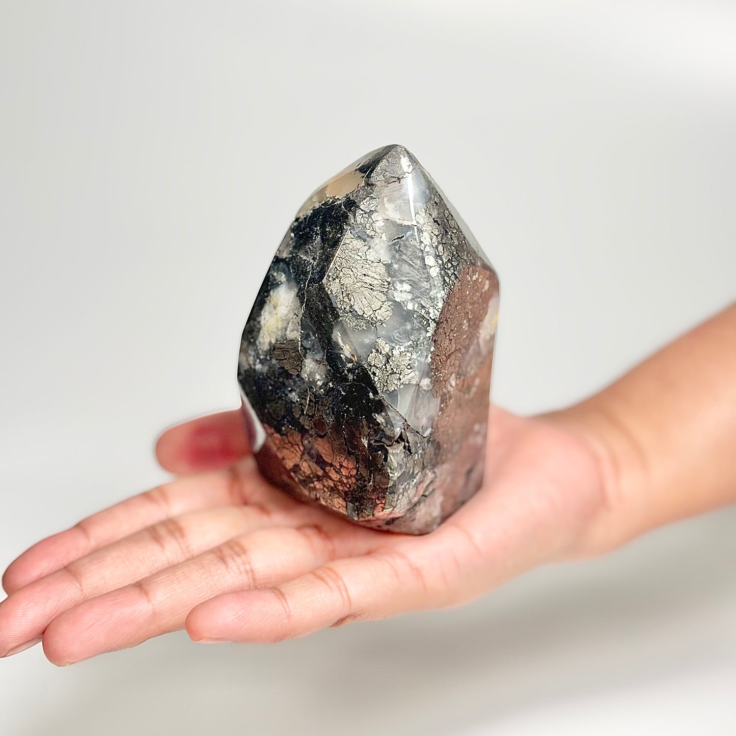 Marcasite Freeform 492g – Raw Power & Inner Strength