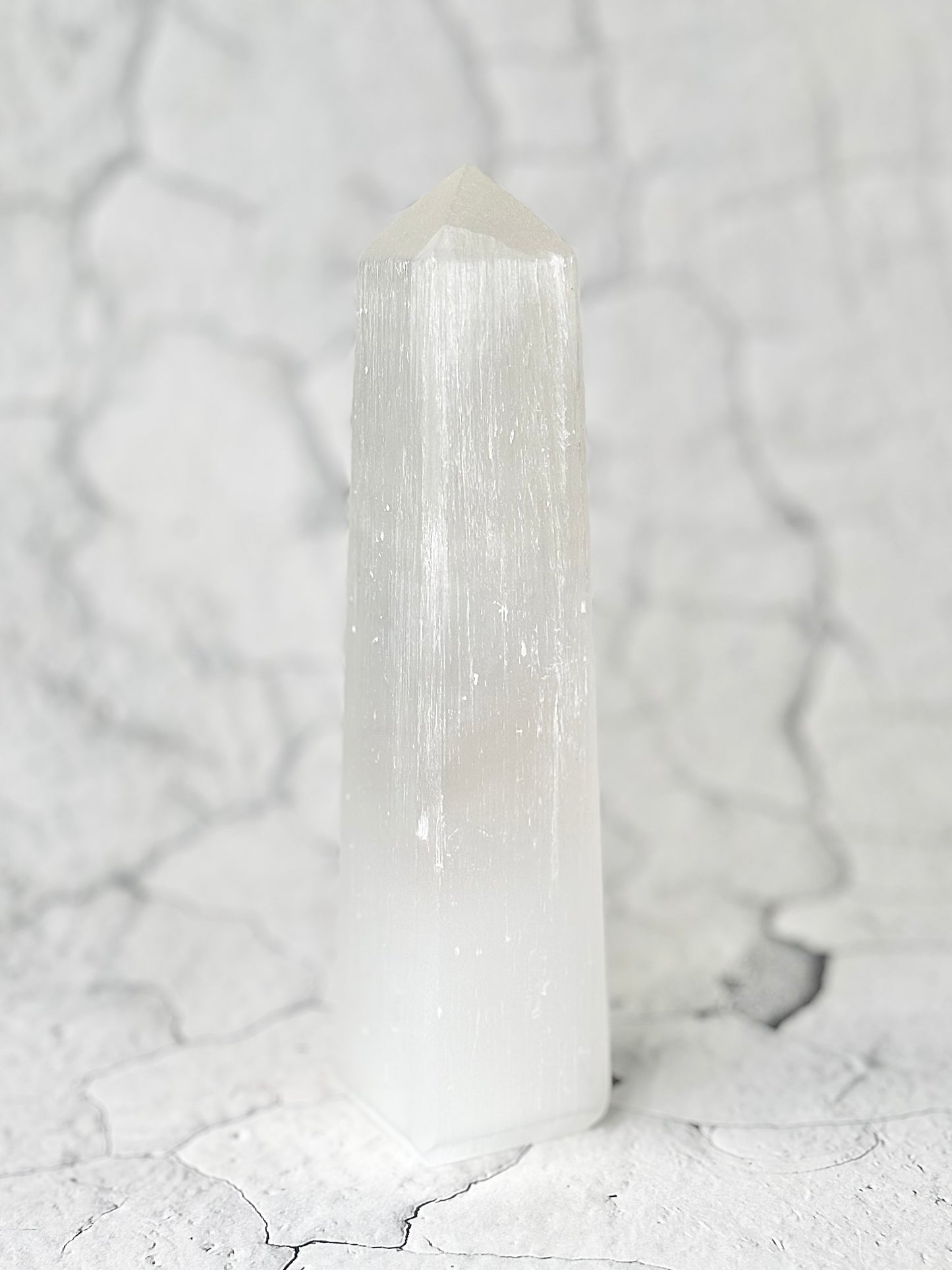 Four Facet Selenite Tower – 460g - Soft Glow & Balanced Form