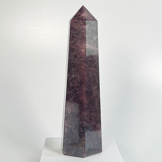 Strawberry Quartz Six -Facet Tower – 750g - Heart Chakra • Radiate Love • Embrace Joy