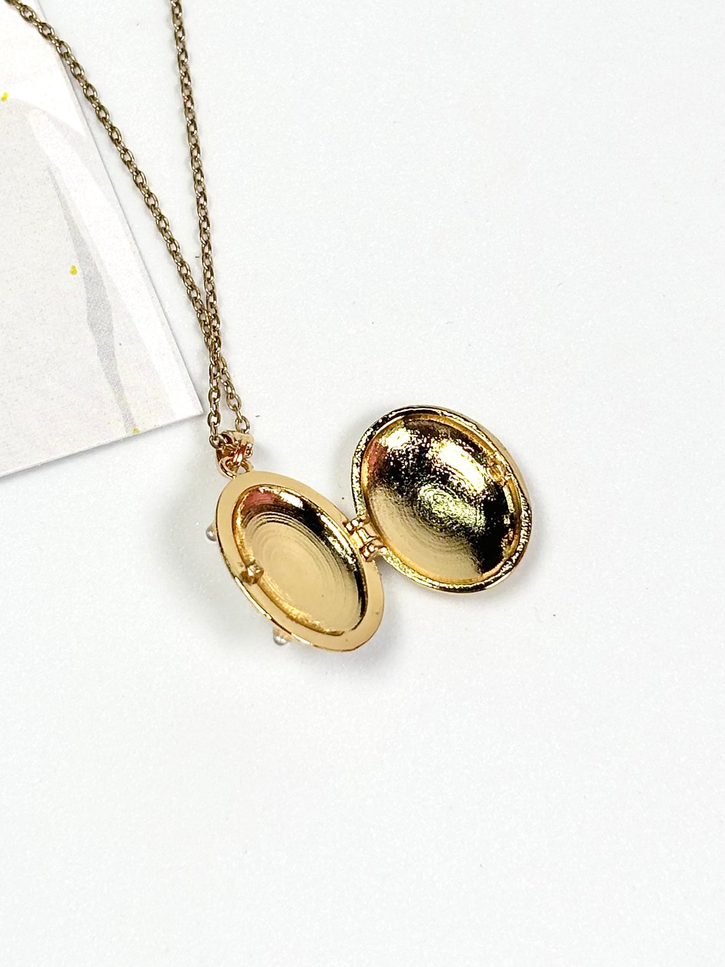 Vintage Pearl Locket Necklace | Gold-Plated Stainless Steel | The Lilith Store