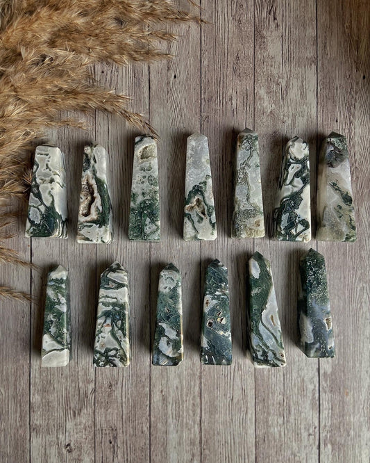 Moss Agate Point Crystal & Stones