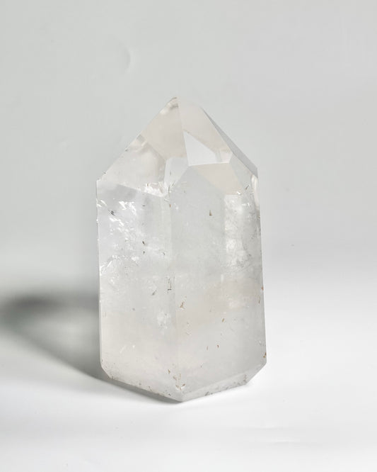 Clear Quartz Free Form – 1.6 Kg (B) | Clarity, Focus & Amplified Intentions