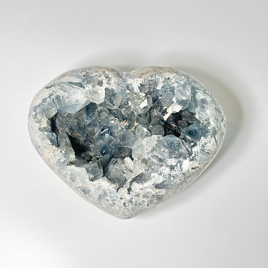 Celestite Cluster 3 Kg – Peace, Angelic Connection & Divine Clarity