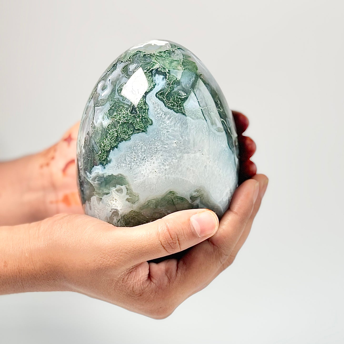 Druzy Moss Agate Egg Carving - 1.2 Kg | Promotes wealth and business growth