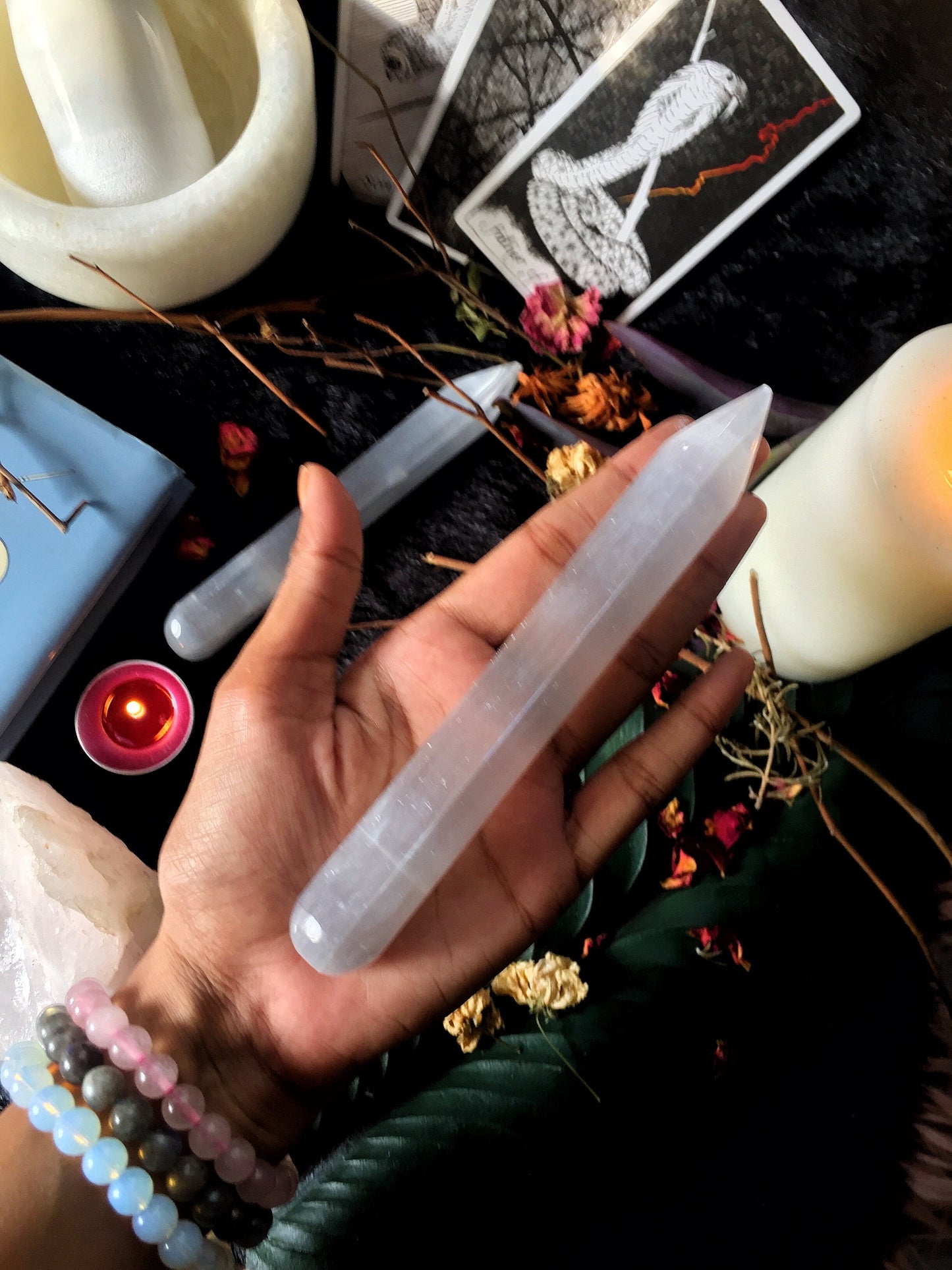 Selenite Crystal Wand | Cleansing - 1 Piece