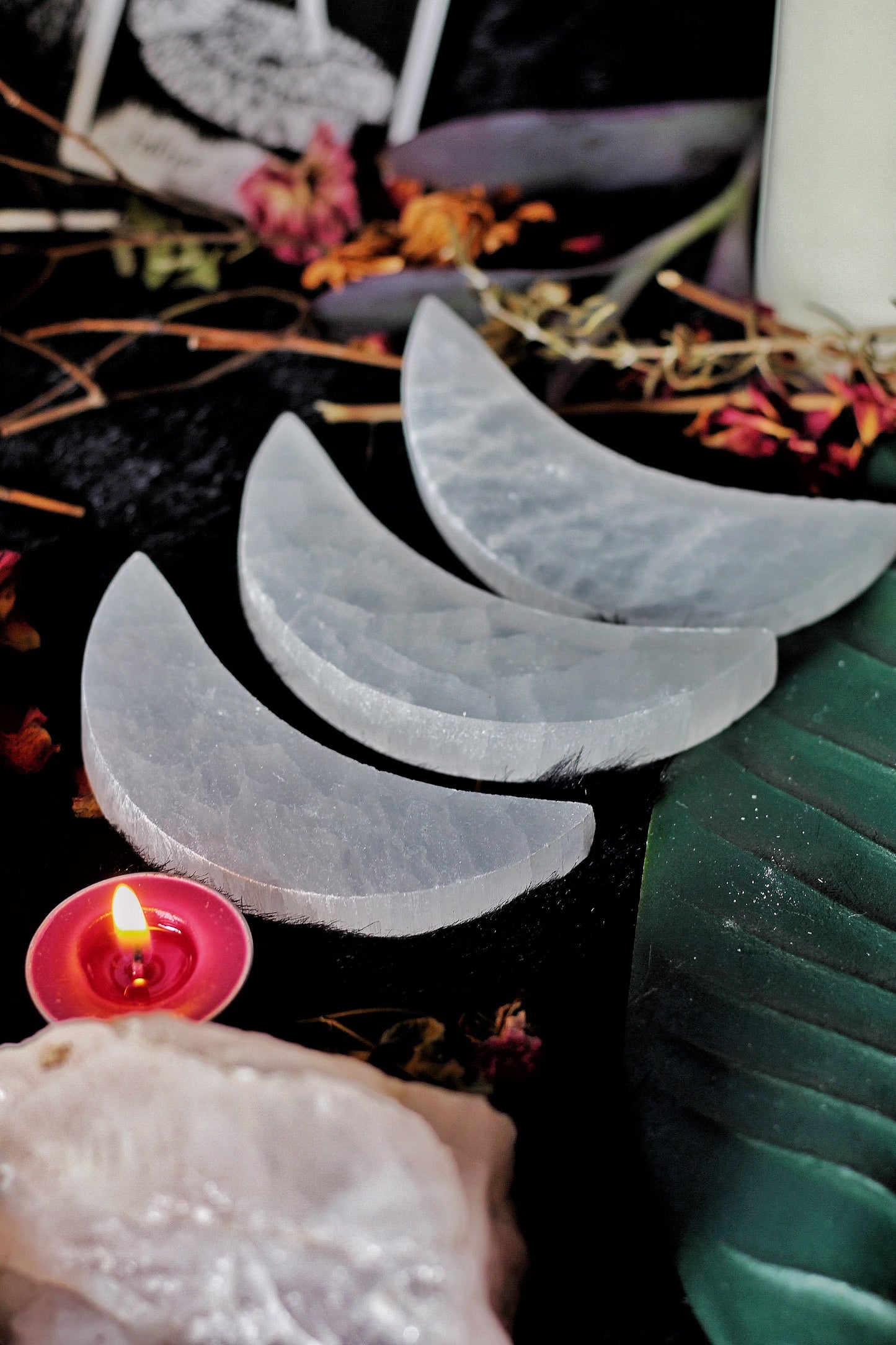 Selenite Crescent Moon | Crystal Cleansing