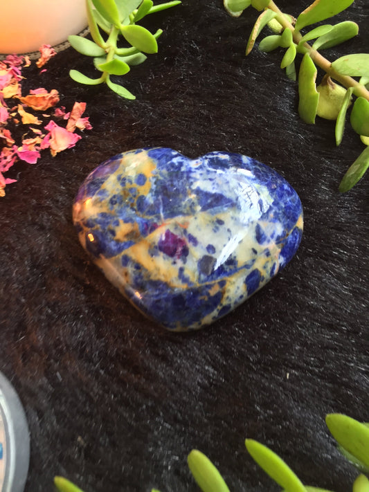 Sodalite Heart - Stone For Emotional Balance Crystal