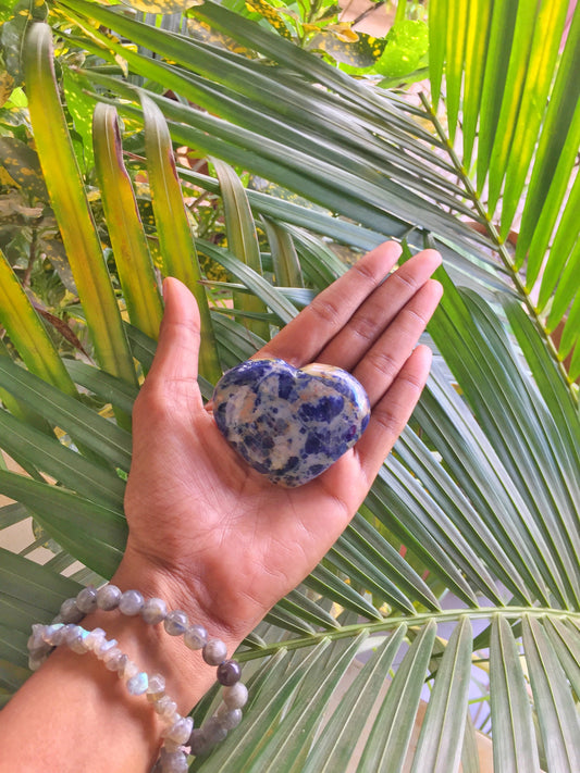 Sodalite Heart - Stone For Emotional Balance Crystal