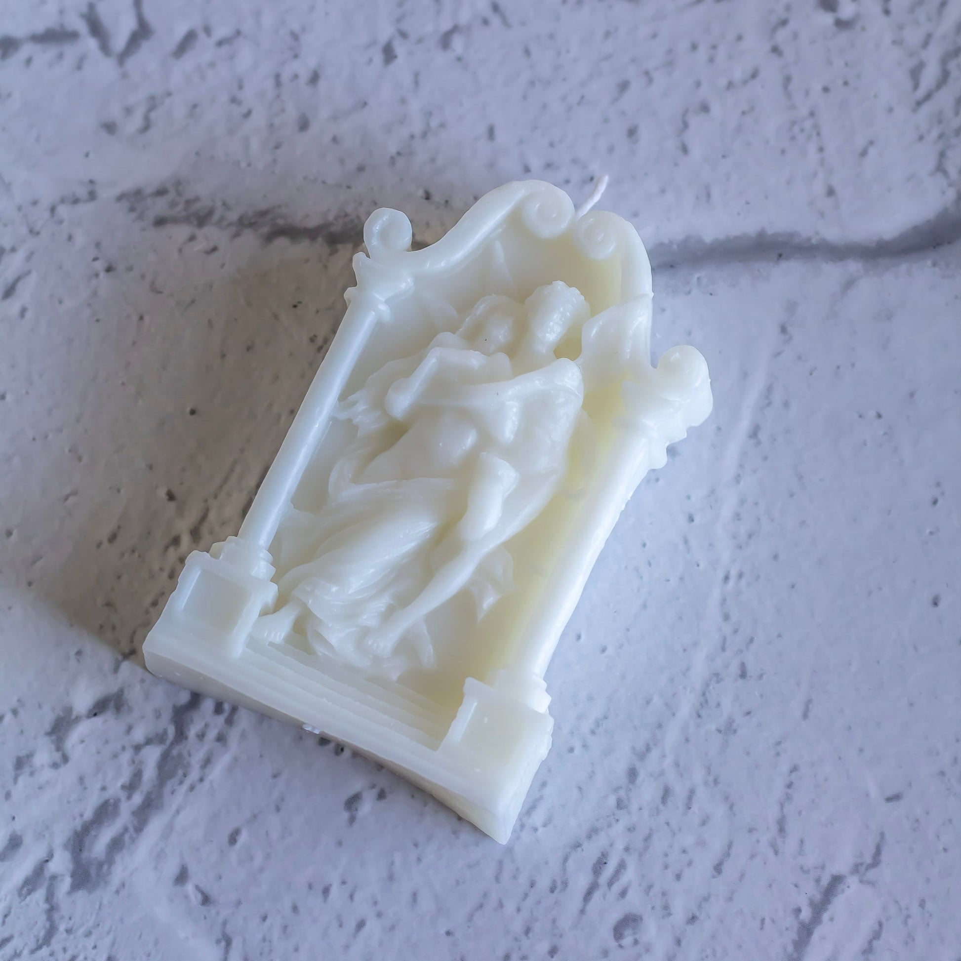 Eros & Psyche Decorative Candle - Unscented Candles