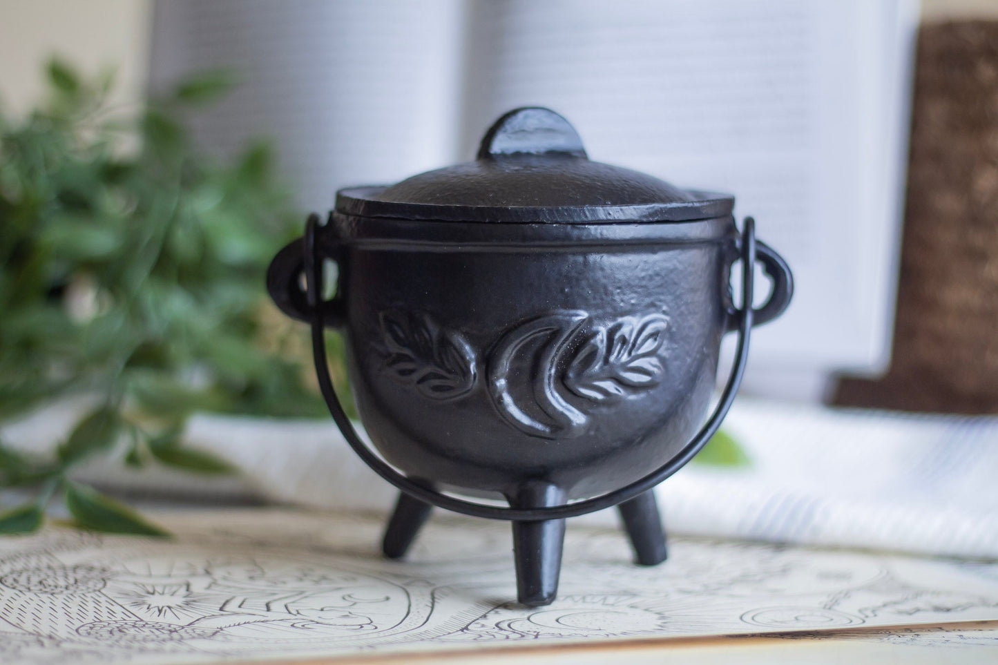 Cast Iron Leaf Carved Cauldron Altarware | Altar