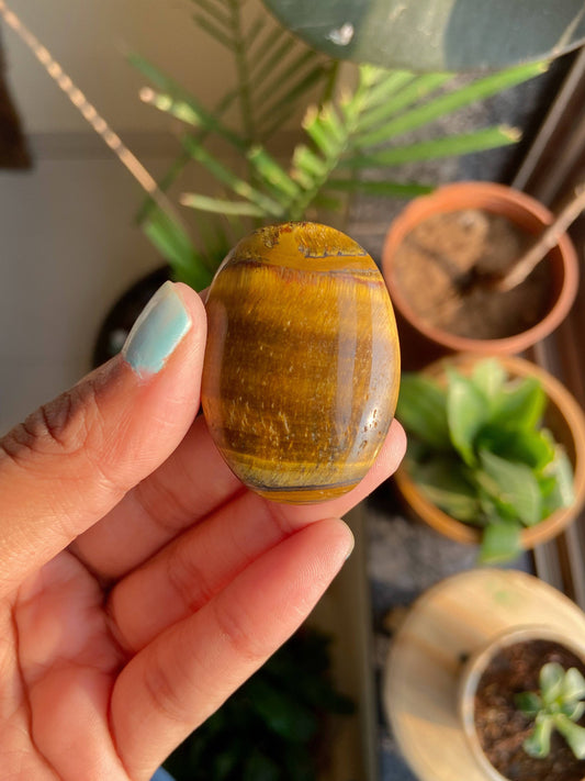 Tigers Eye Worry Stone | Increase Courage Strength Wealth & Protection Against Evil Negative Crystal