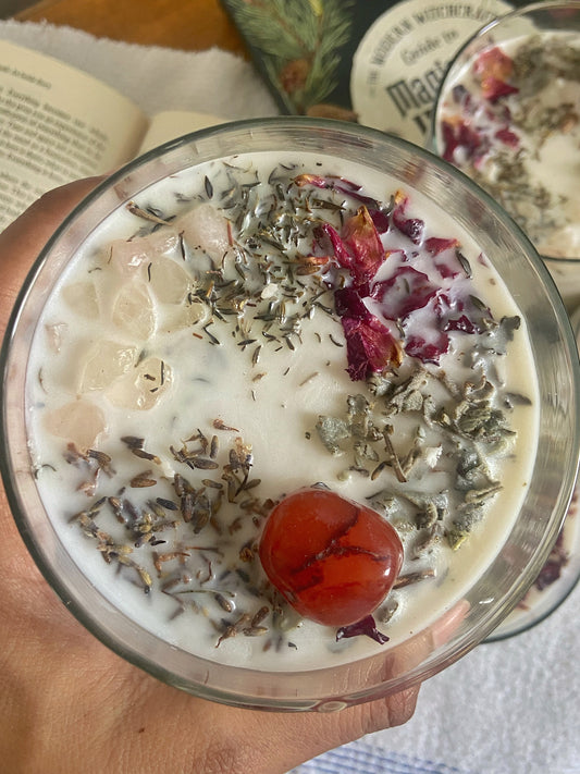 Good Vibes Intention Candle with Lid - 450 Gm