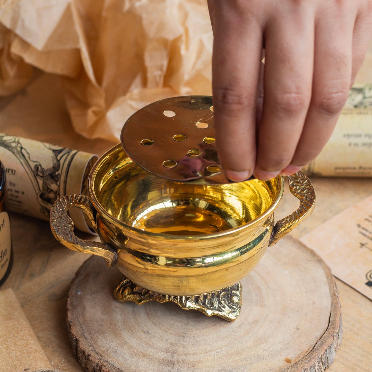 Cauldron Shape Brass Incense Burner | Holder