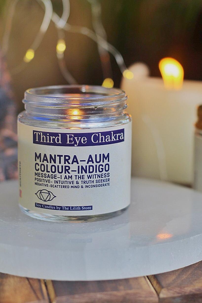 Third Eye Chakra Scented Candle With Crystal Tumble -Soy Wax -100 G