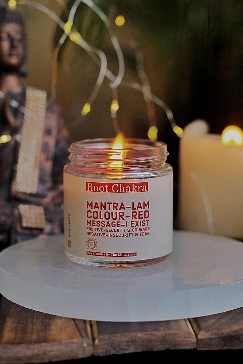 Root Chakra Scented Candle With Crystal Tumble - Soy Wax 100 G