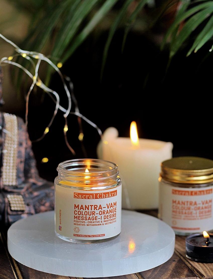 Sacral Chakra Scented Candle with Crystal Tumble -Soy Wax 100 g