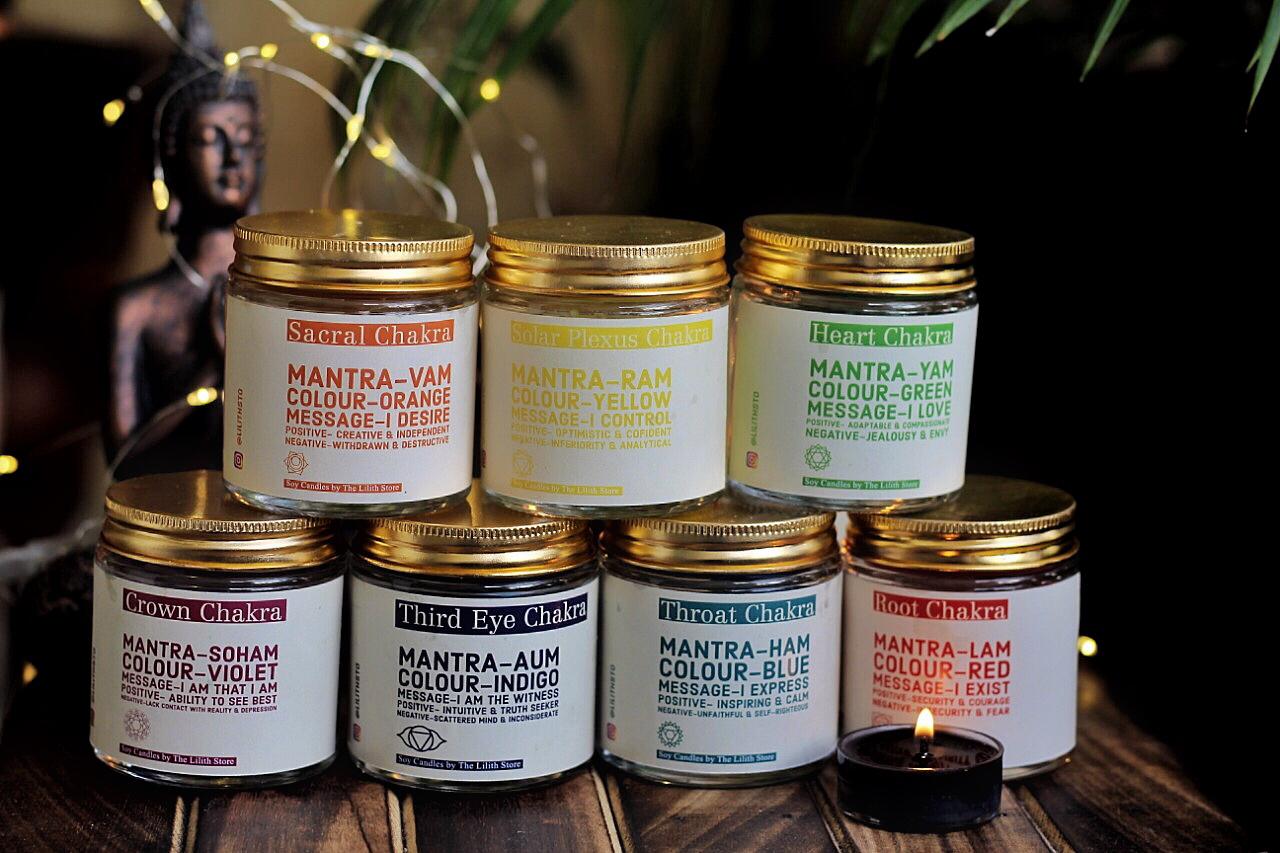 Seven Chakra Scented Candle With Crystal - Set Of 7 Soy 100 G
