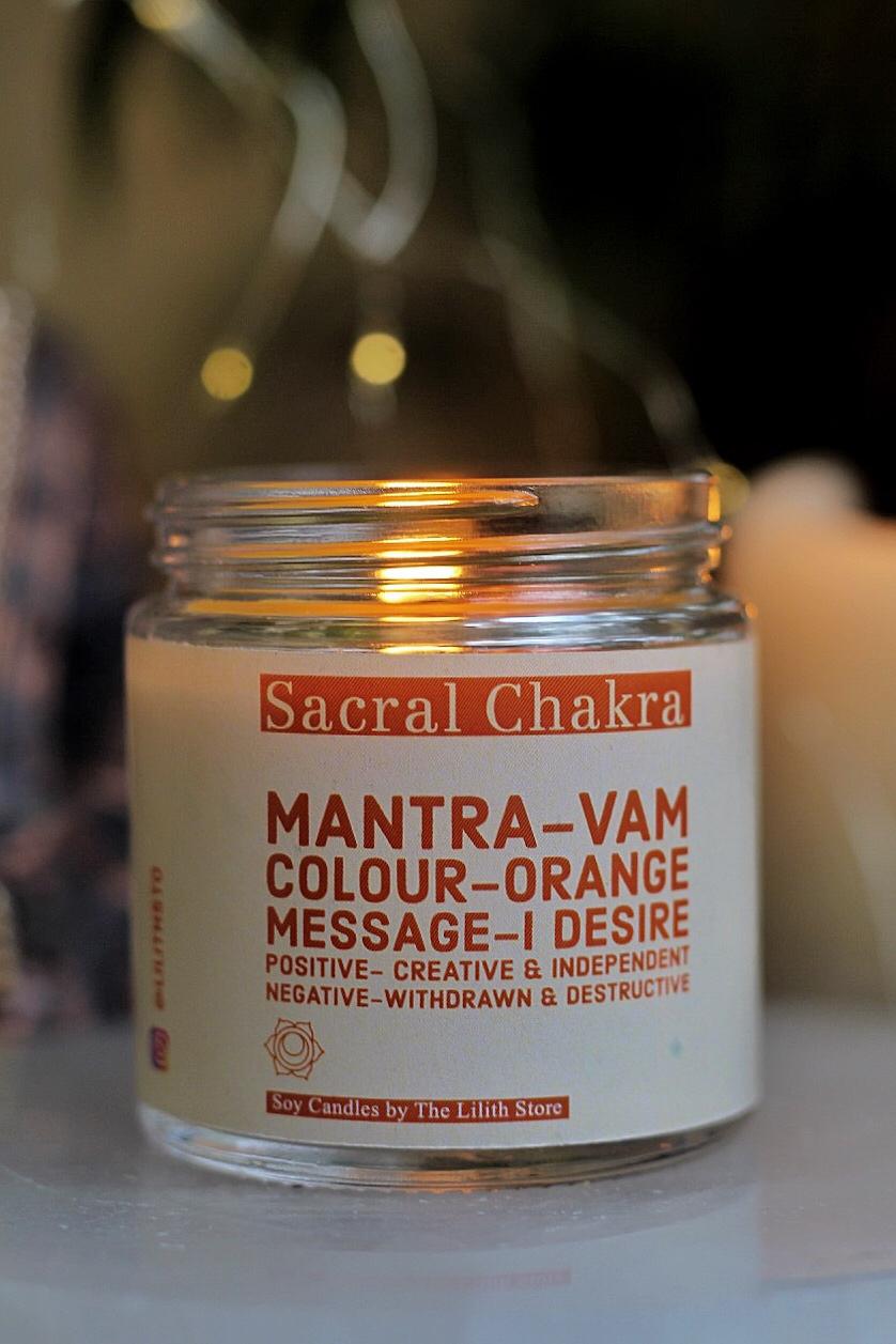 Sacral Chakra Scented Candle with Crystal Tumble -Soy Wax 100 g