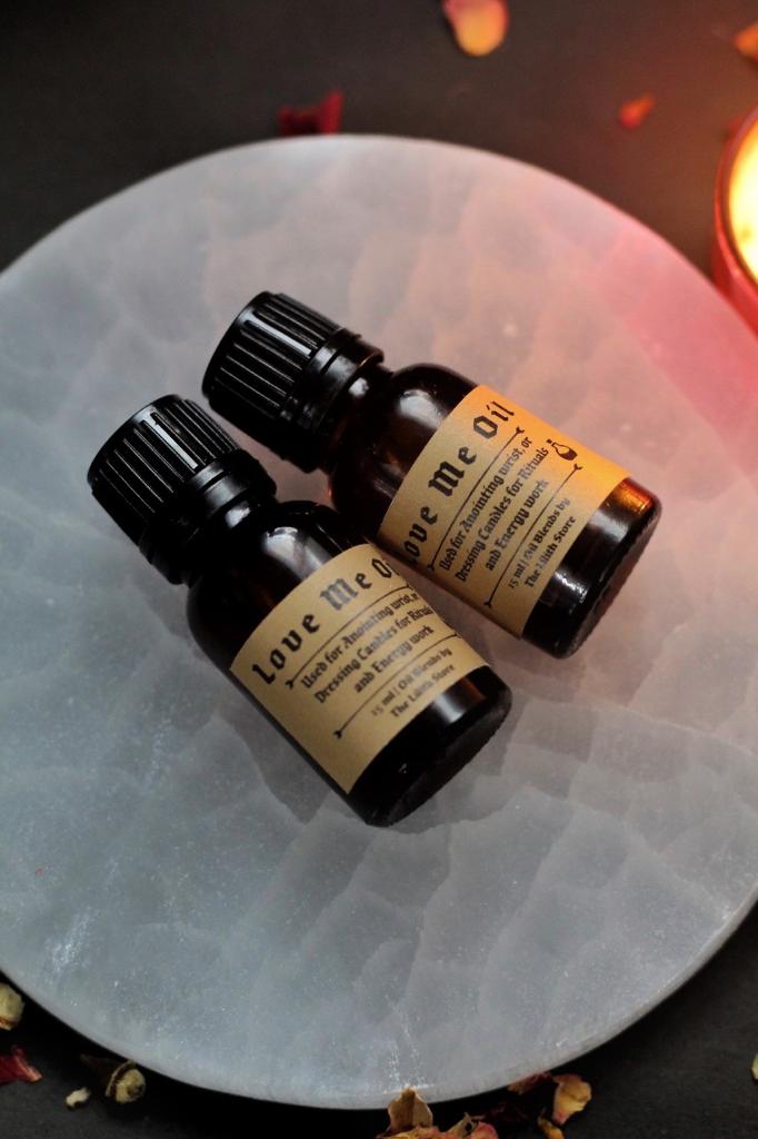 Love Me Oil - 15 Ml Other Metaphysical Supplies