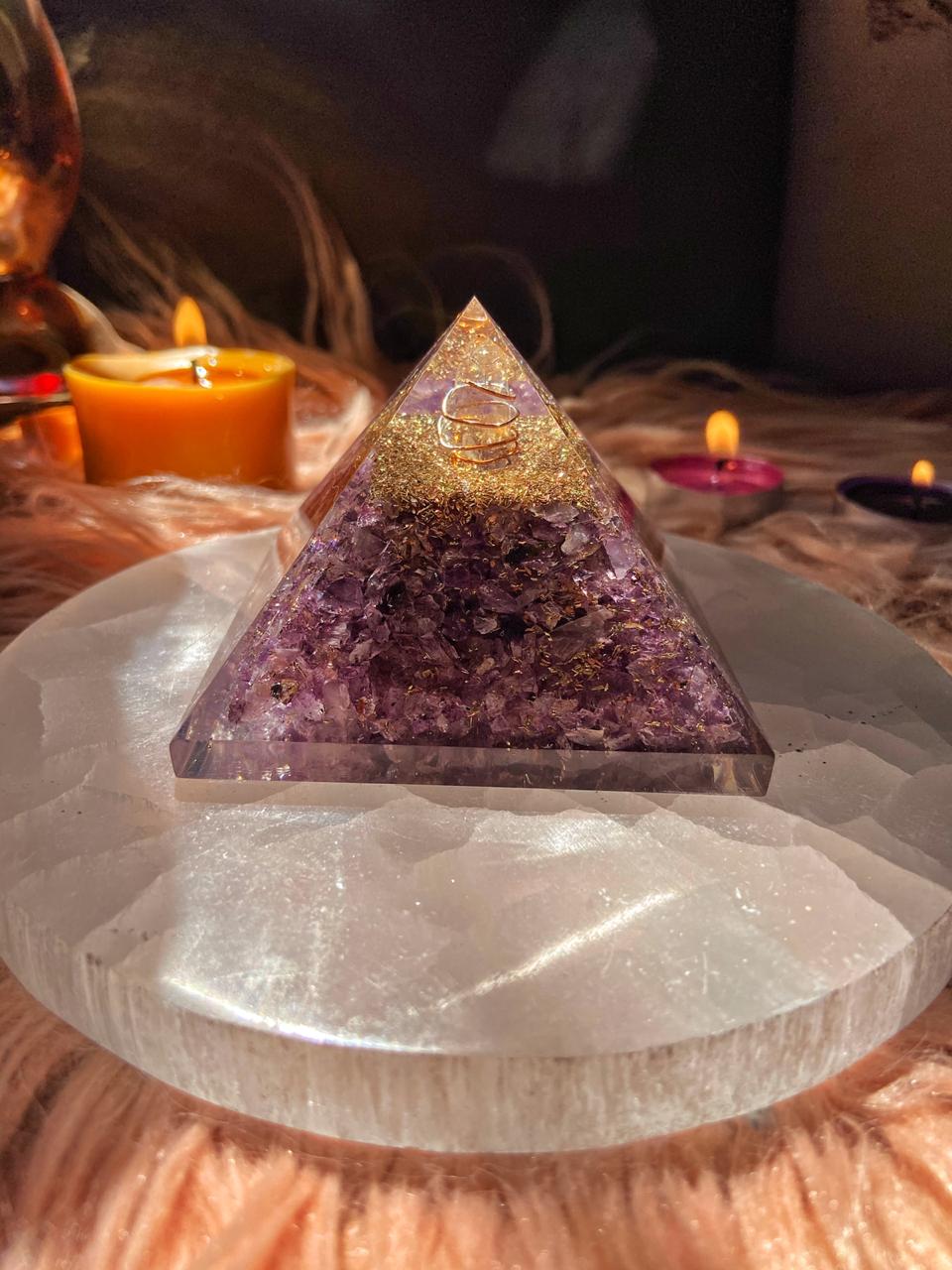 Amethyst Chips Orgonite Pyramid Crystal