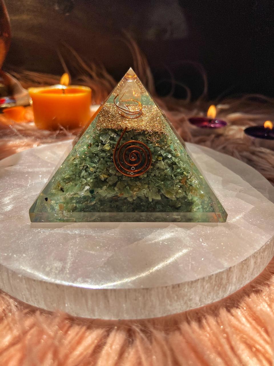 Green Aventurine Chips Orgonite Pyramid Crystal