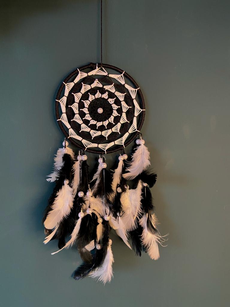 White & Black Thread Dreamcatcher | Dreamcathcer