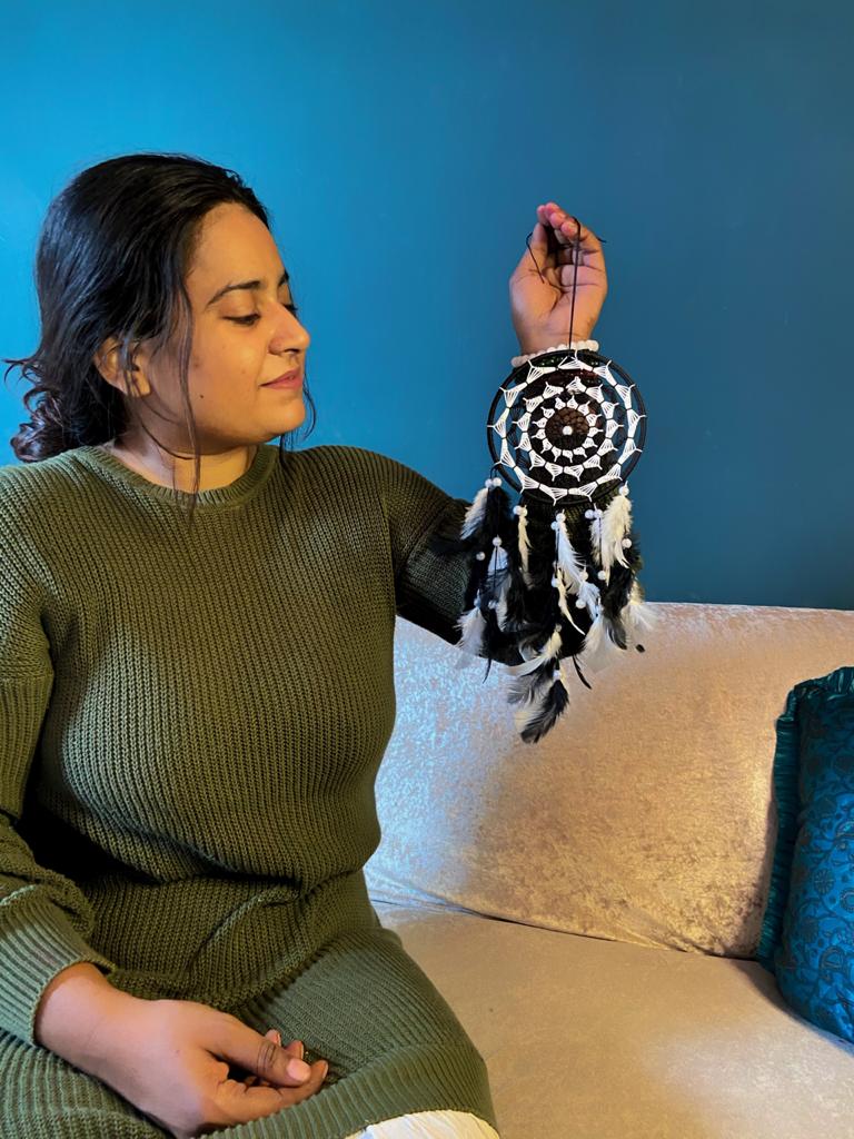 White & Black Thread Dreamcatcher | Dreamcathcer