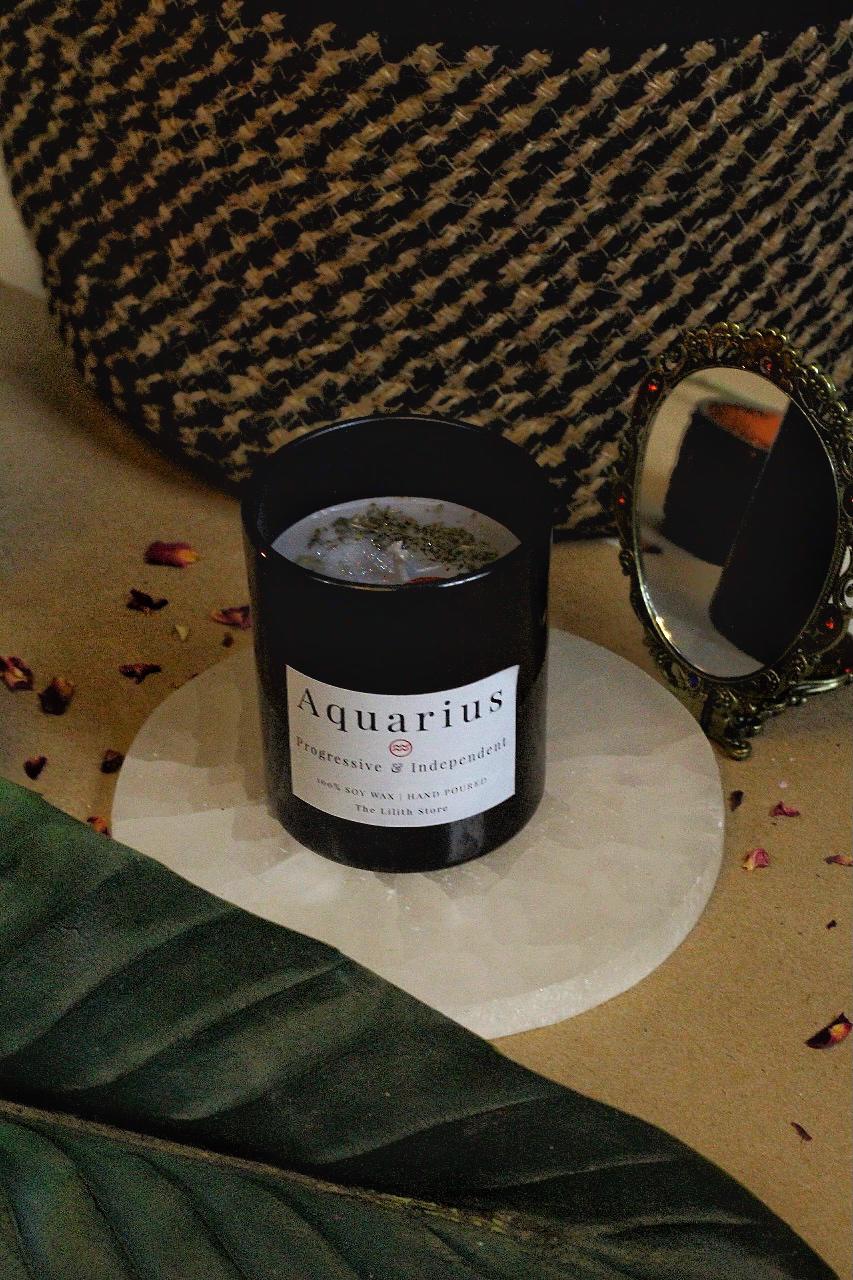 Aquarius Zodiac Scented Soy Candle - 170 Gm
