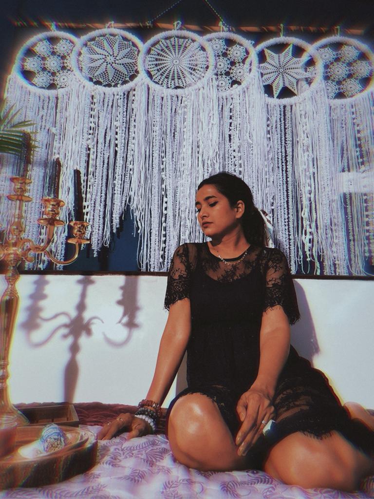 White Dreamcatcher | Giant Fur Thread Dreamcatcher With 6 Individual Rings