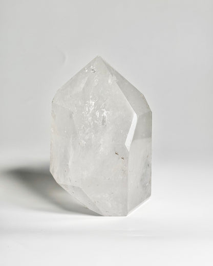 Clear Quartz Free Form – 1.4 Kg | Clarity, Focus & Amplified Intentions