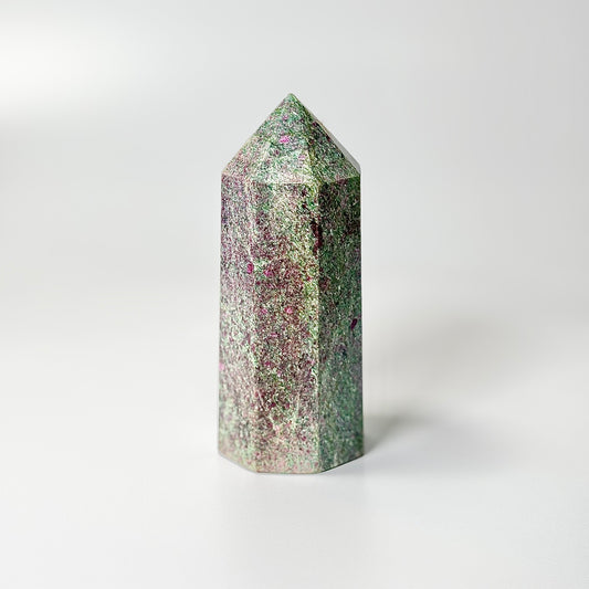 Eight Facet Ruby in Kyanite Tower – 668g -Distinctive Colour & Balanced Form