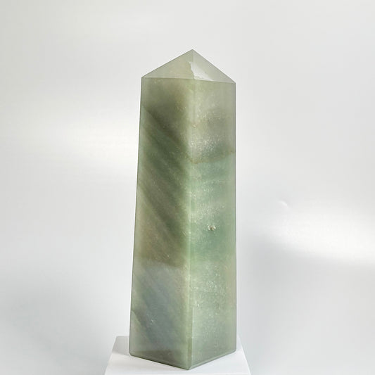 Green Aventurine Four-Facet Tower – 1684g - Attract Luck • Inspire Growth • Help Heart Chakra