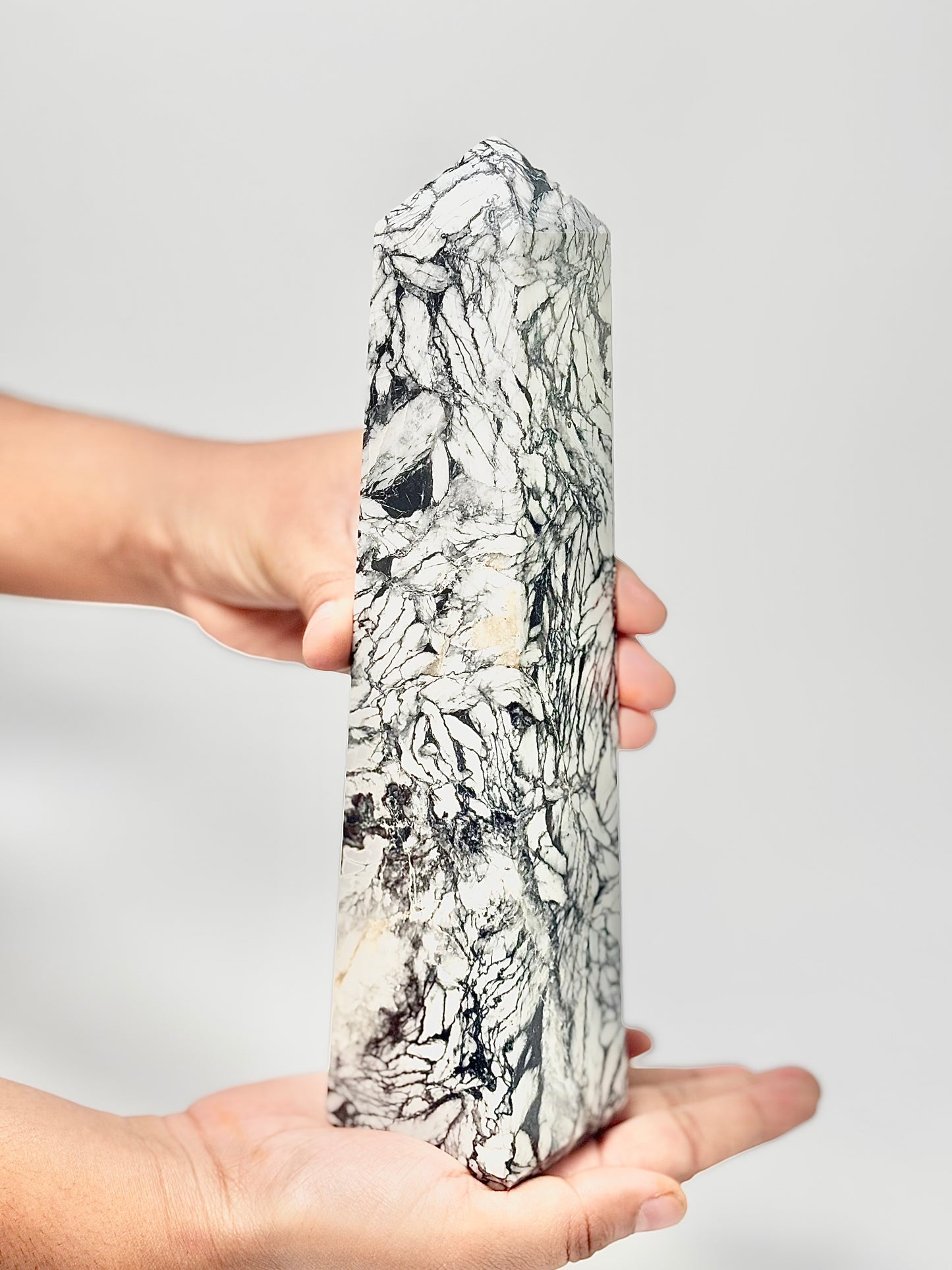 Four-Facet Pinolite Tower 1137g – Rare Stone of Calm & Clarity
