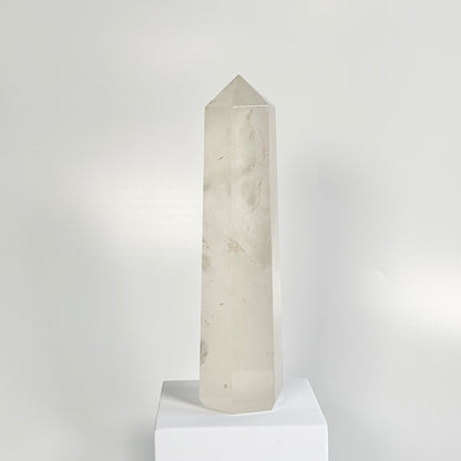 Clear Quartz Six-Facet Tower – 837g - Amplify Energy • Clarity of Mind • Spiritual Alignment
