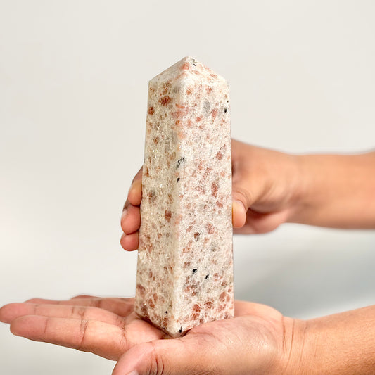 Sunstone Four-Facet Tower – 474 Gm - Ignit Joy • Embrace Confidence • Manifest Positivity