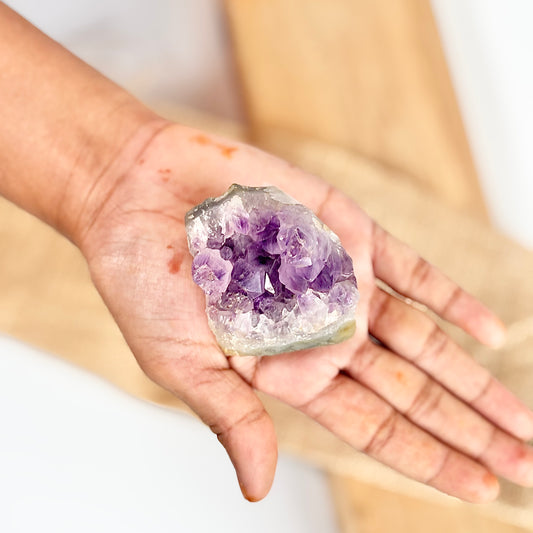 Amethyst Cluster - 99 Gm | Helps activating Third Eye & Psychic abilities